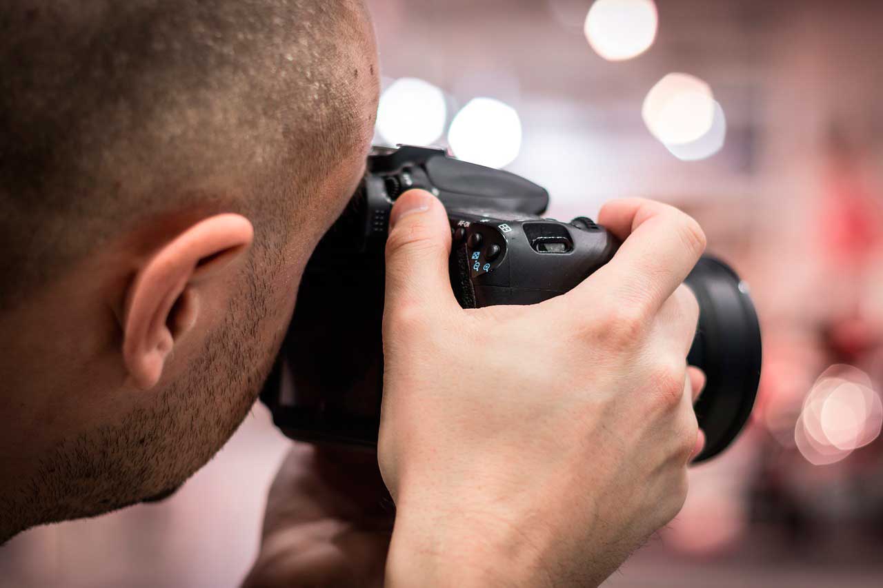 Our corporate know-how to generate multimedia resources and create advertising videos